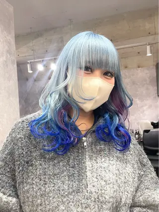ロング カラー 市川 澪のヘアスタイル
