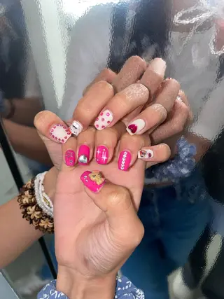 ネイル VENUSBELT 渋谷ネイル✧*｡のネイルデザイン