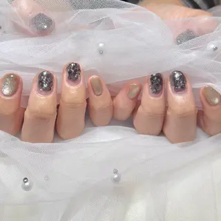 ネイル ayari 🦋久屋大通のネイルデザイン