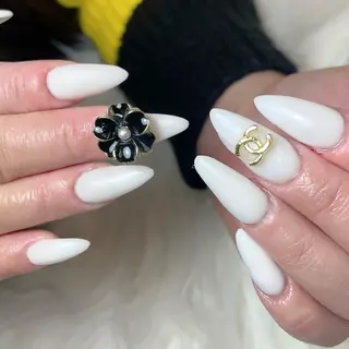 ネイル Feel ‪‪☺︎‬Yuriaのネイルデザイン