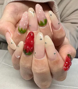 ネイル 岩本 祐子のネイルデザイン