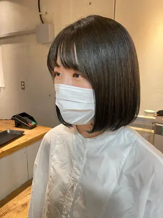 ミディアム カラー しのはら まどかのヘアスタイル