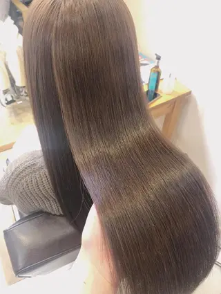 KAEDE🎀 縮毛矯正＆パーマ特化のヘアスタイル