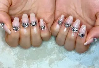 ネイル Lino+ ネイル&よもぎ蒸しのネイルデザイン