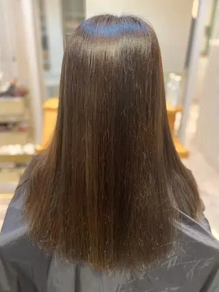 セミロング カラー 酸性ストレート/ブリ ーチなしWカラー河本のヘアスタイル