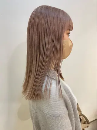 ミディアム カラー ボブ/ミディアム RIONAのヘアスタイル