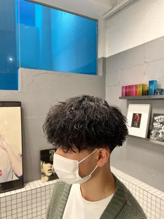 ショート カラー パーマ メンズ アイブロウ メンズ特化 【かな】のヘアスタイル