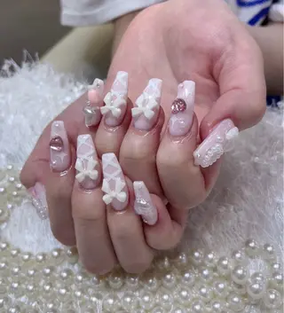 ネイル ラッキーネイルサロン西川口東口店所属・山田 由奈のネイルデザイン