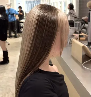 セミロング カラー 渋谷/ハイトーン/ プルエクステ/大和のヘアスタイル