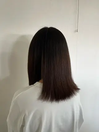 セミロング 湯川 未咲希のヘアスタイル