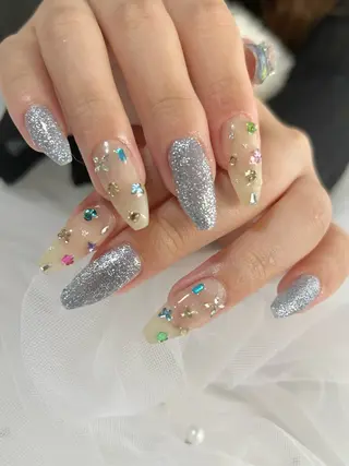 ネイル Ruly nail yuzunaのネイルデザイン
