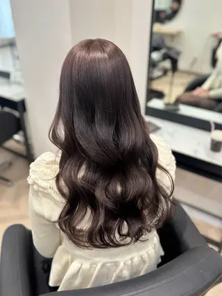 ロング カラー 𝒎𝒐𝒆🩰 名駅/ヘアメ/暖色♡のヘアスタイル