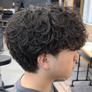パーマ メンズ 男の理想を叶える🔥 メンズパーマ特化｜関のヘアスタイル