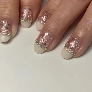 ネイル Legit nail salonのネイルデザイン