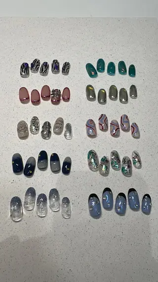 ネイル 個性派ネイル 🌼 ハルカ ♡の眉毛・アイブロウイメージ