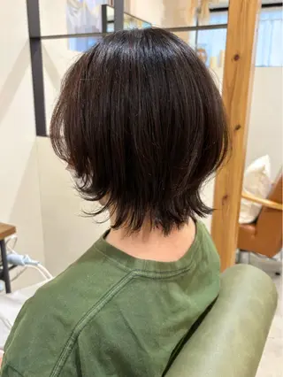 ショート 艶感暖色カラー /透明感/瀬戸山舞のヘアスタイル