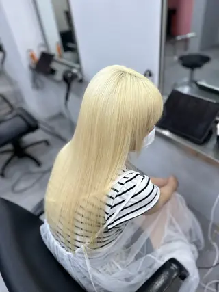 ロング 天野 タイナのヘアスタイル