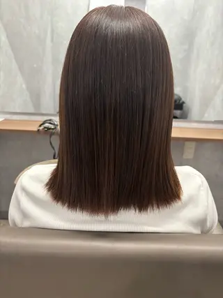 ミディアム カラー 山崎 美羽のヘアスタイル