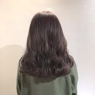 ミディアム カラー ヘアアレンジ 柔らか垢抜けｶﾗｰと ｶｯﾄ🫧ASUKAのヘアスタイル