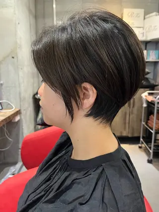 ショート 駅チカ【ali'i】 アリイ花崎友美☘のヘアスタイル