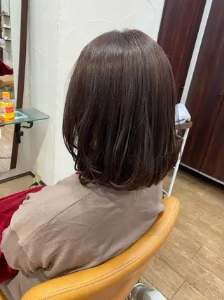 ミディアム カラー サプリームヘア 飯田みち瑠のヘアスタイル