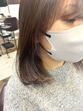 ミディアム カラー 上田 愛來のヘアスタイル