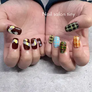 ネイル Nail salon tiny🩵のネイルデザイン