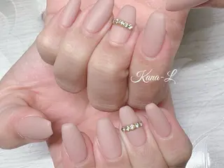 ネイル 芦辺 香奈のネイルデザイン