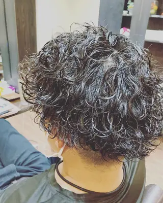 パーマ メンズ パーマが得意な【最高 悠斗】のヘアスタイル