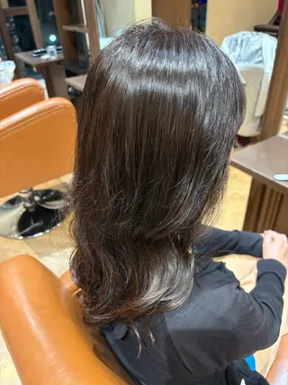 セミロング 吉岡 優斗のヘアスタイル