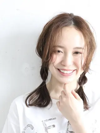 セミロング ヘアアレンジ 野崎 ひかりのヘアスタイル