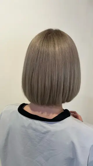 ショート 佐藤　ひなの ／艶髪のヘアスタイル