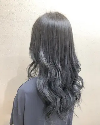 ロング ヤマグチ ヒカルのヘアスタイル