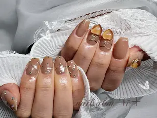 ネイル ✨Nailsalon Vi+✨のネイルデザイン