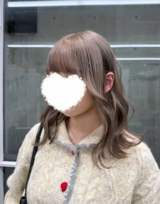 ミディアム カラー Kotoko🖤/海 外/バレイヤージュのヘアスタイル