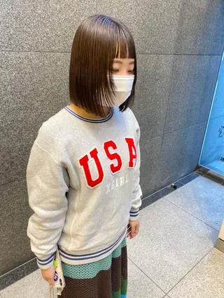 ミディアム デザインカラー/ボブ ブリーチカラー/ユリのヘアスタイル