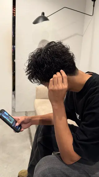 メンズ ダブルカラー/レイヤ ー新潟駅/谷口大海のヘアスタイル