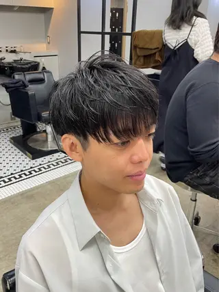 カラー メンズ 新宿/韓国ヘア/ 髪質改善ストレートのヘアスタイル