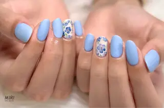 ネイル Miri nail salonのネイルデザイン