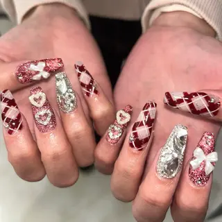 ネイル MODA MANAMIᵕ̈のネイルデザイン