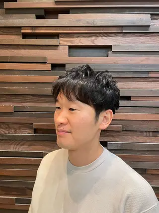 ショート 草間 翔登のヘアスタイル