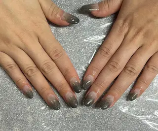 ネイル VIERU 🌈🎀💖のネイルデザイン