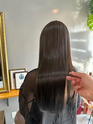 ロング 渡辺俊介 暗髪カラー /美髪矯正/髪質改善のヘアスタイル