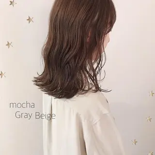 セミロング カラー 市川 千夏のヘアスタイル