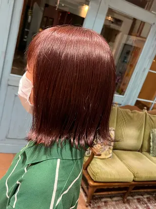 ミディアム カラー PON　ハイトーン ショートカット心斎橋のヘアスタイル