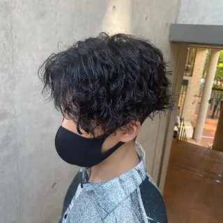 ショート パーマ メンズ 梅田茶屋町メンズ 専門美容師 山元一平のヘアスタイル