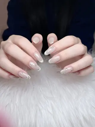 ネイル HIN NAILのネイルデザイン