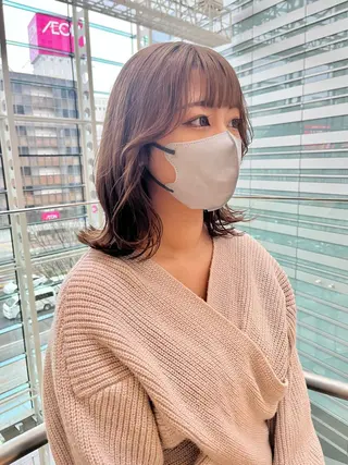 ミディアム カラー くさかみさき🌼暖色 /耳つぼ/オタク🌼のヘアスタイル