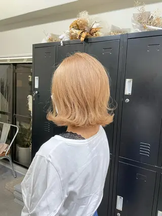 ミディアム カラー パーマ ヘアアレンジ メンズ キッズ ネイル マツエク・マツパ 切りっぱなしヘアボブ ミディアムヘアRYOのヘアスタイル