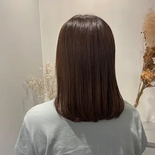 ミディアム 安達 葵のヘアスタイル